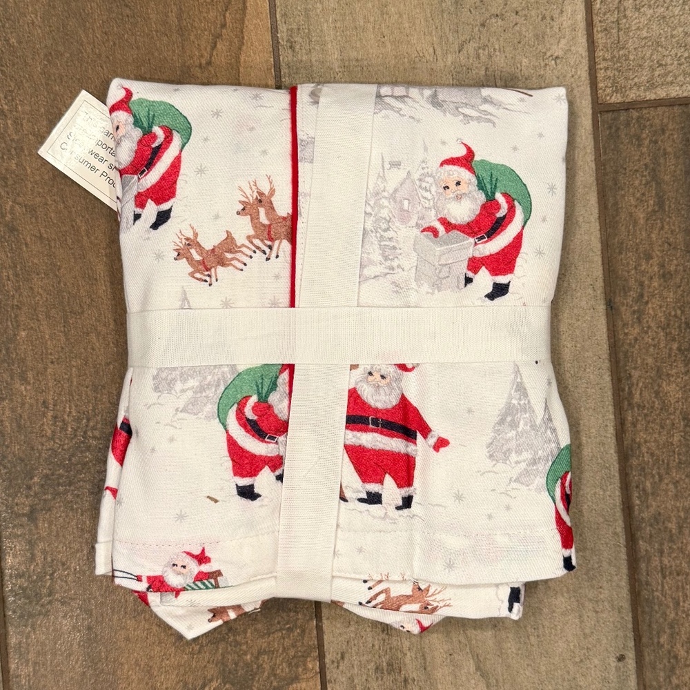 Heritage Santa Flannel Pajama Set - PBK - Picture 6 of 8